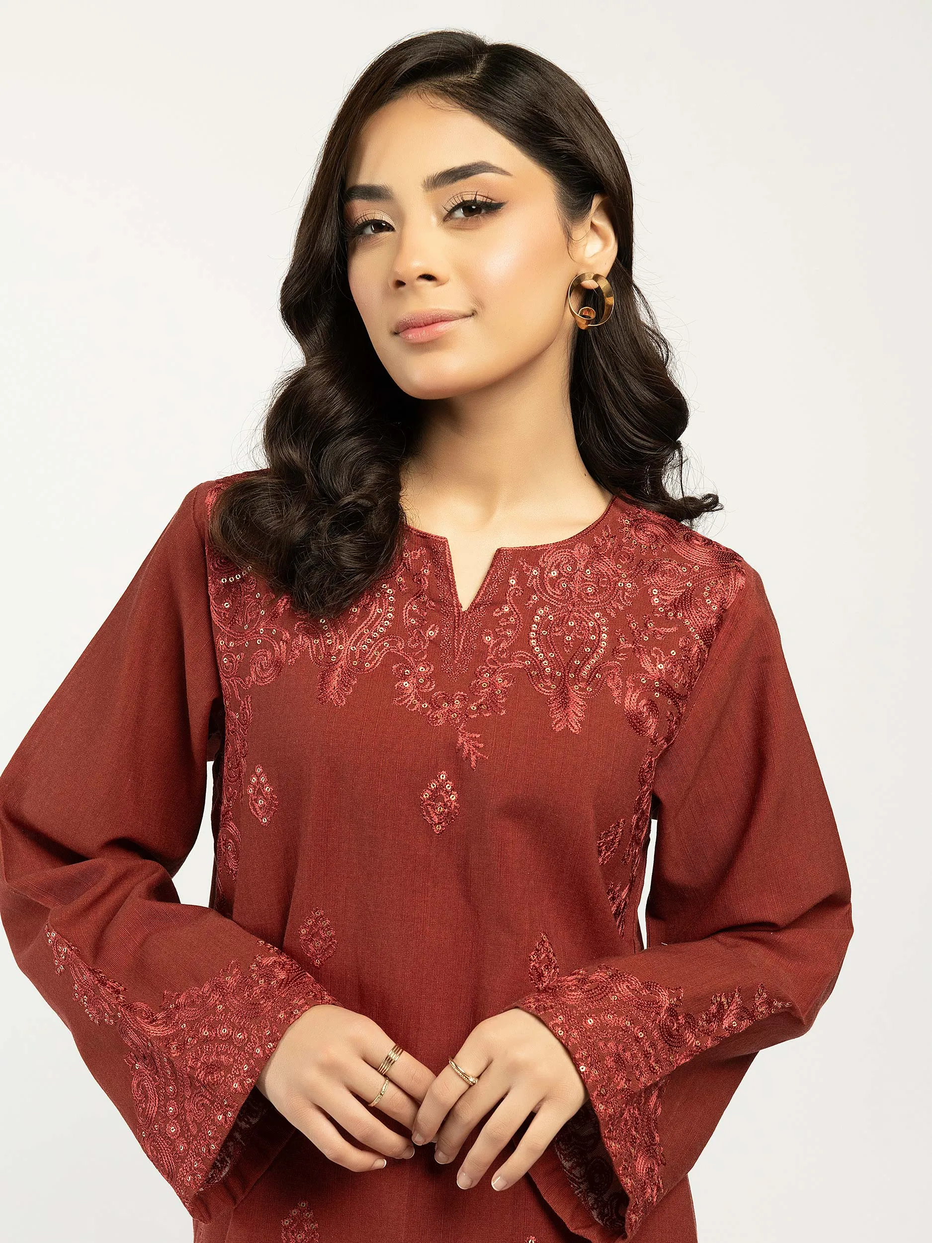 2 Piece Khaddar Suit-Embroidered (Pret)