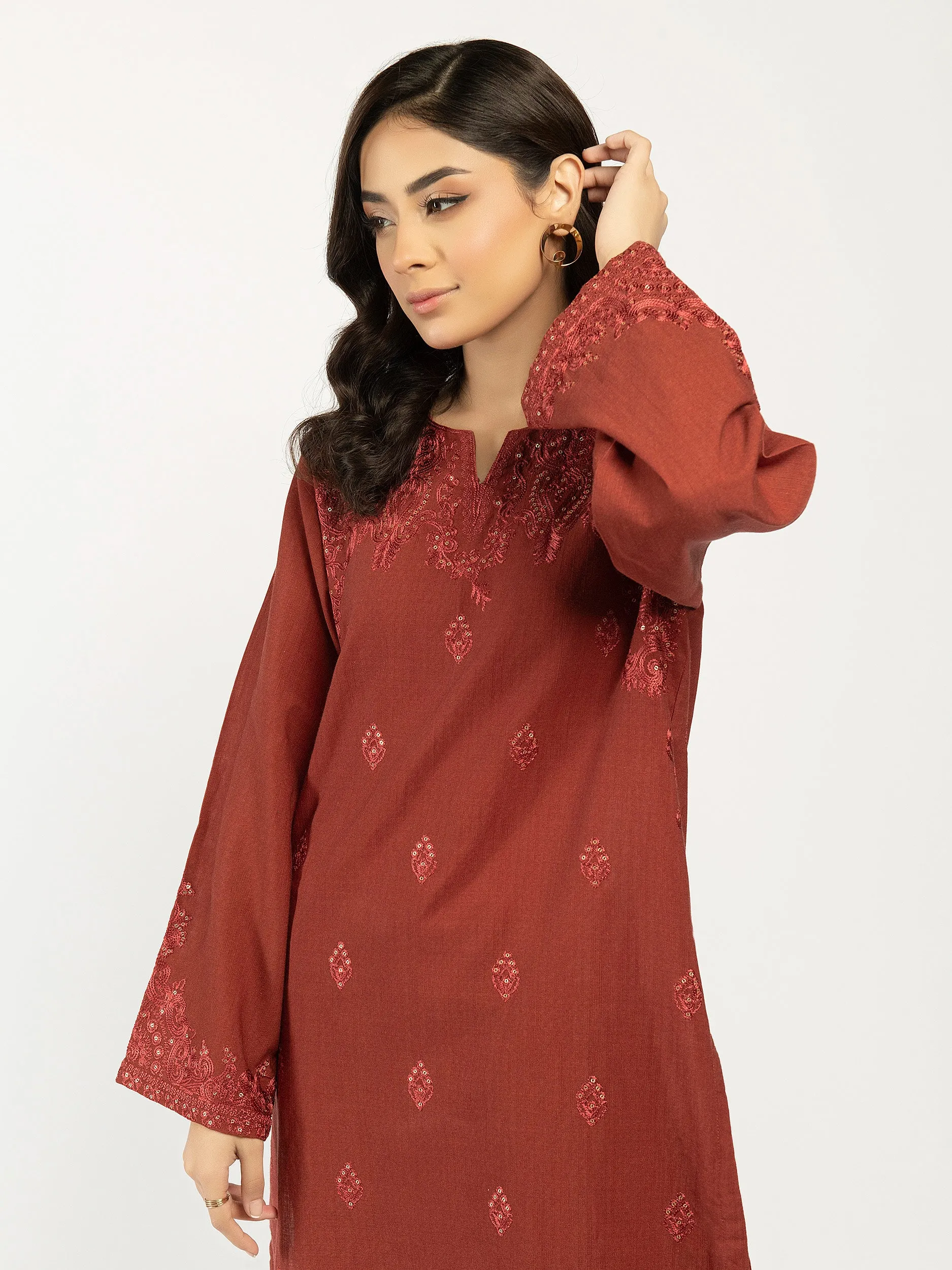 2 Piece Khaddar Suit-Embroidered (Pret)