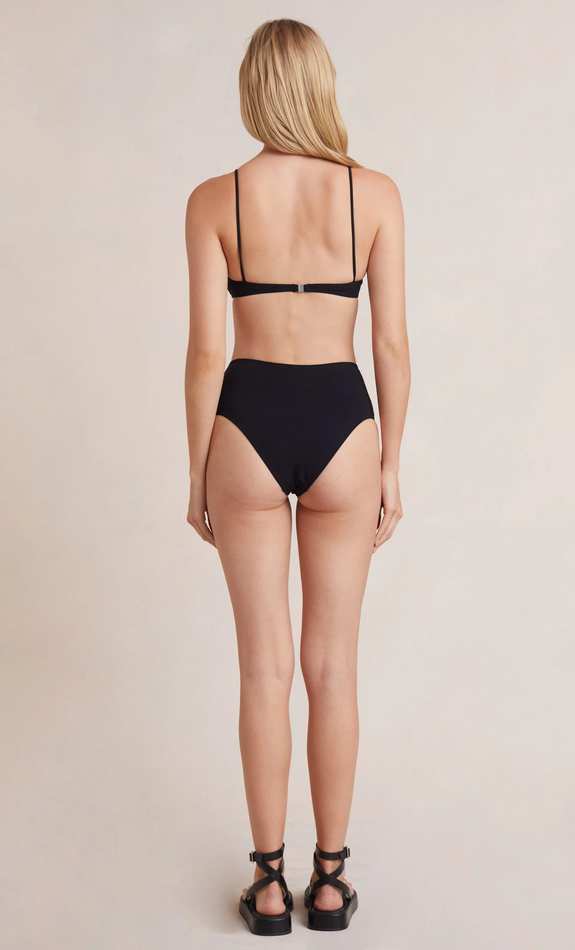 Aluna High Bottom