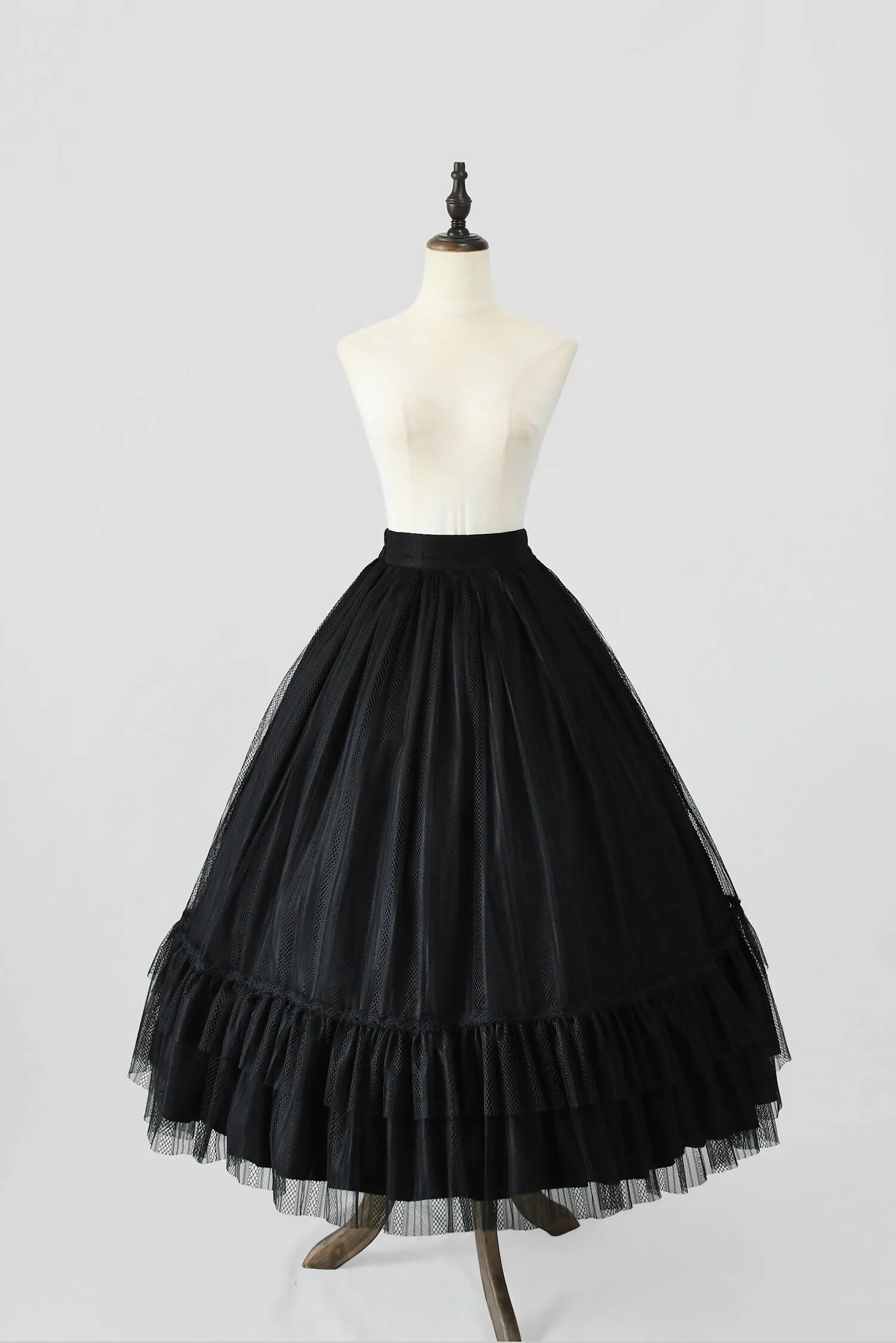 Garden of the Insomnia Night - Gothic Lace Long Skirt