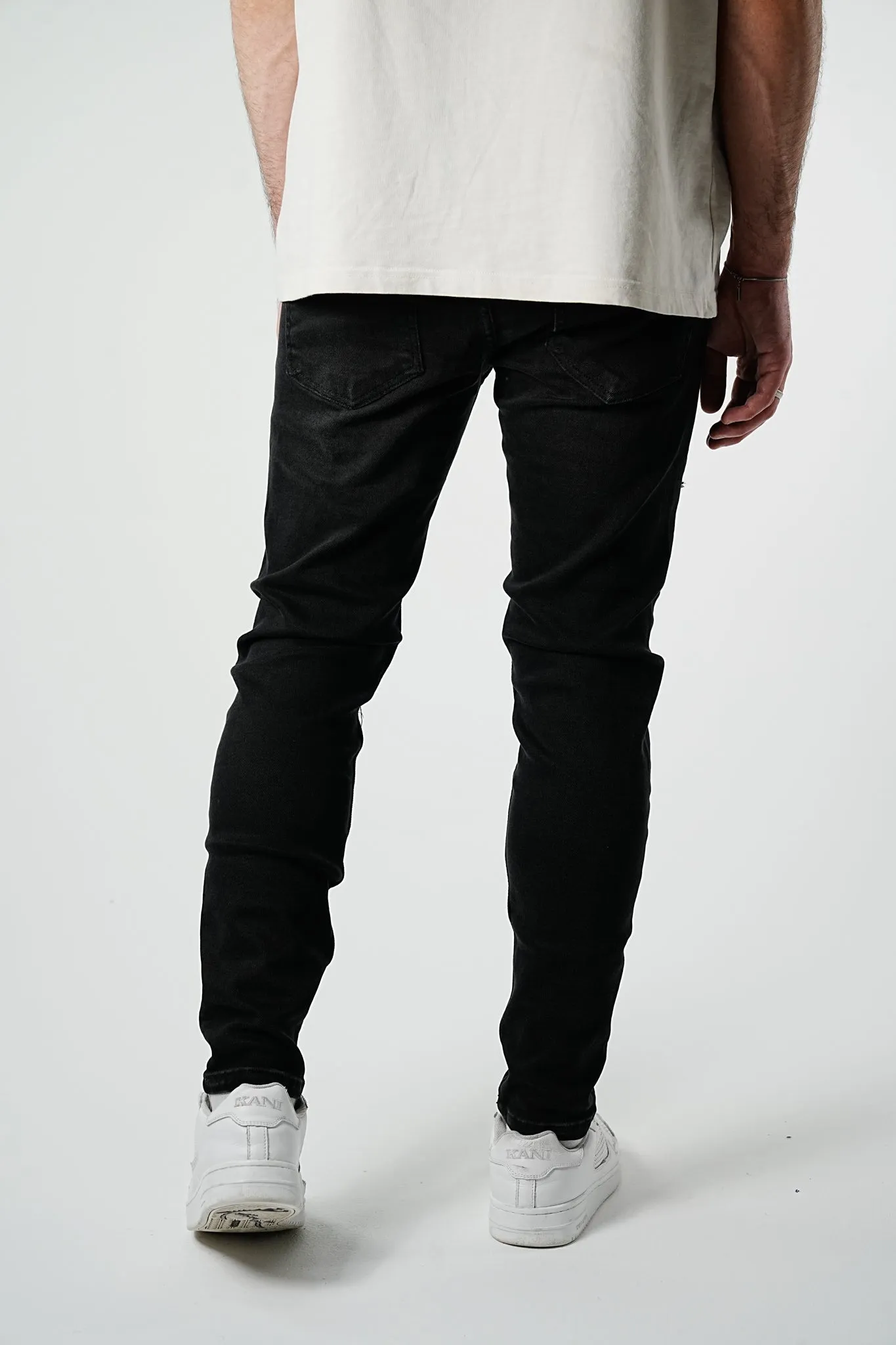 Slim Fit Ripped Black Denim - UF4026